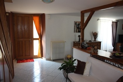 Large 4 bed townhouse in Sauzé-Vaussais - 2
