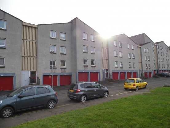 2 bedroom, Flat house for sale
