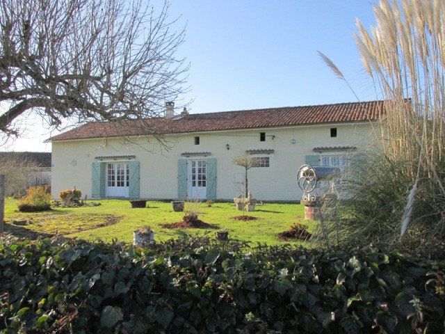 Detached Stone House In 1.4ha's +..