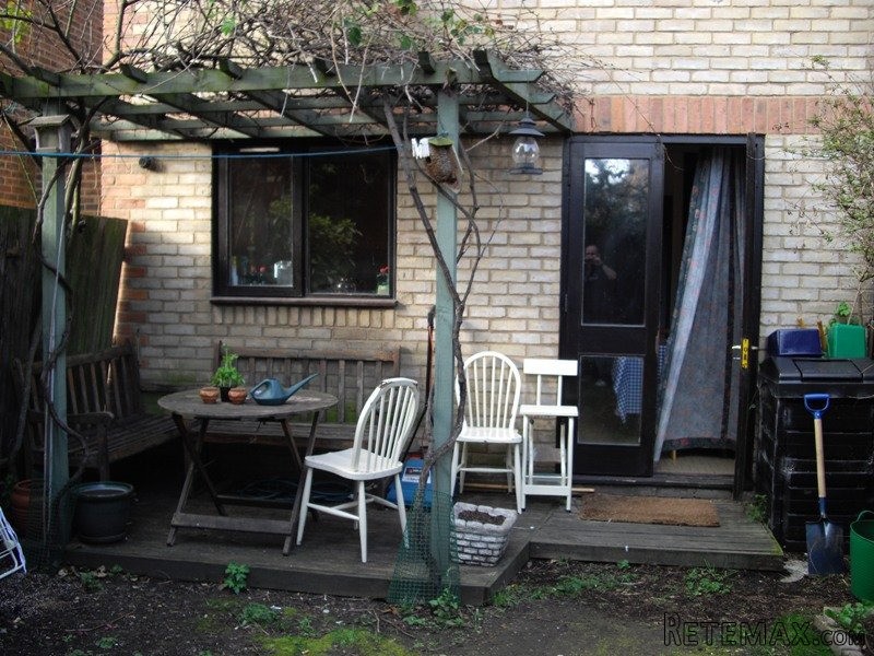 Single room, Zone 2, Island Gardens - 2