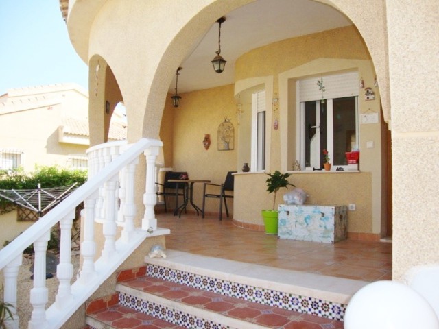 3 Bedrooms - Villa - Alicante - For Sale - 2