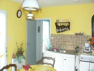 Character House in Quiet Location - 2