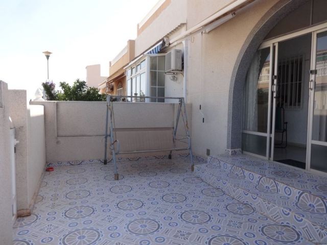 Terraced for sale 94.995 € Costa..