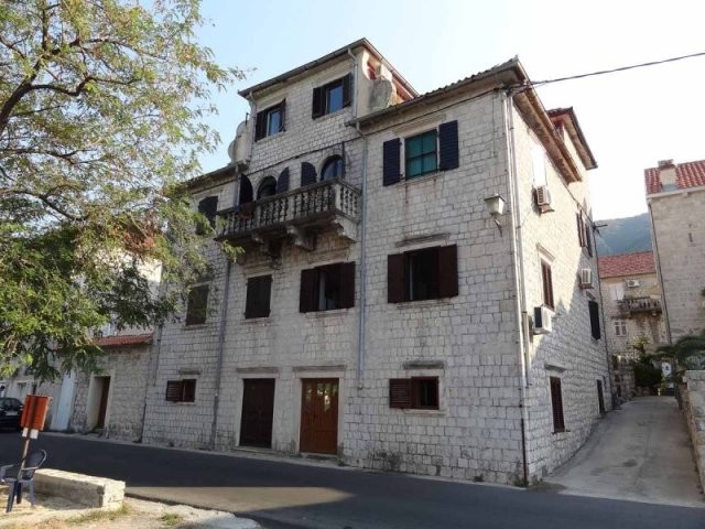 Apartment in stone house