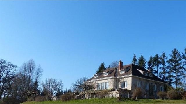 7 bedroom House For Sale: 87000 LIMOGES