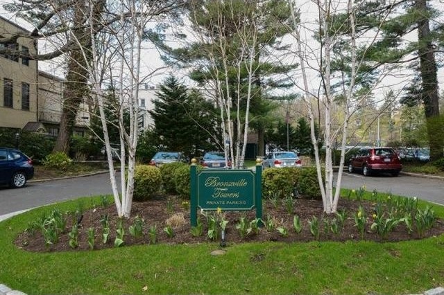 1 bedroom Co-op For Sale: Bronxville..