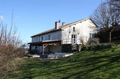 Proche Brantome (24310)