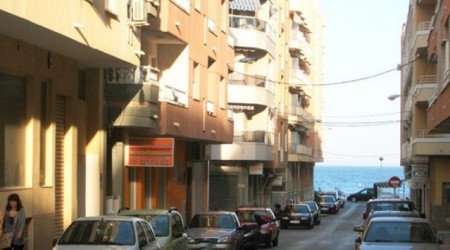 Resale · Apartment · Spain · Costa Bl..