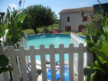 Beautiful Property On 6.624m2 - 2