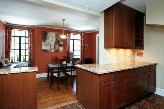 2 bedroom Co-op For Sale: White Plains.. - 2