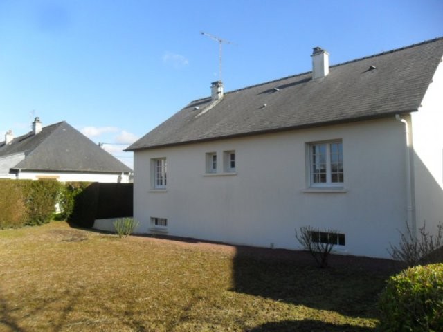 Vente Maison 4 Pieces De 77 M2 53100.. - 2