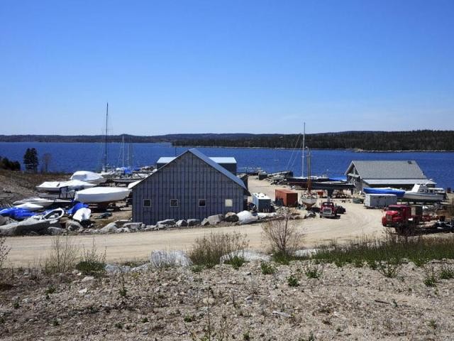 Commercial Property For Sale: 137.. - 2
