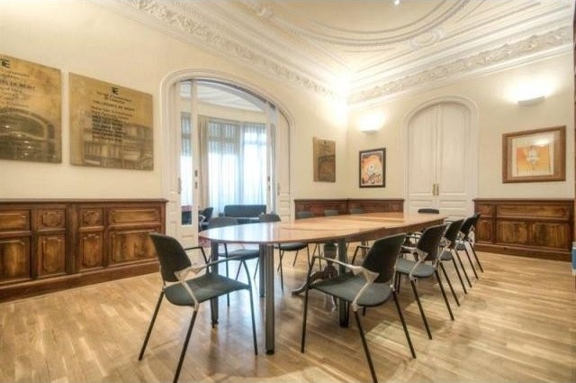 15 bedroom Flat For Sale: BARCELONA.. - 2