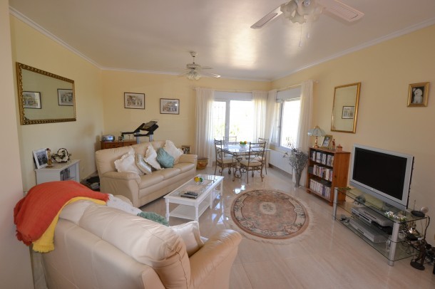 3 Bed 2 Bath Villa Pedreguer* - 2