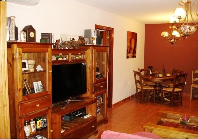 3 Bed Apartment for sale in Mijas Costa - 2