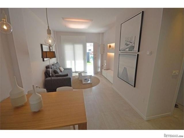 3 bedroom Villa For Sale: Villa, Phase.. - 2