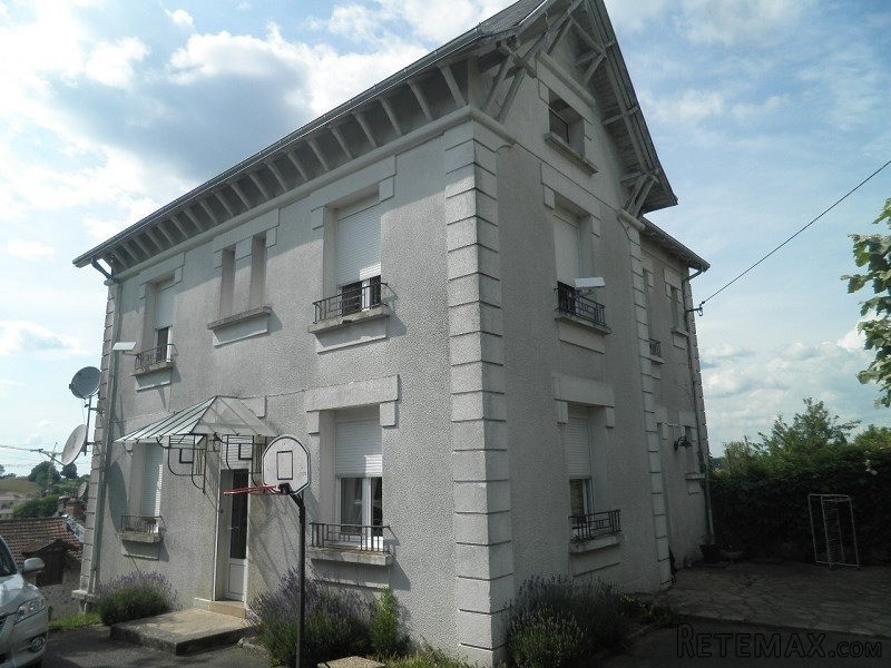 Detached Manor House with Large Garden