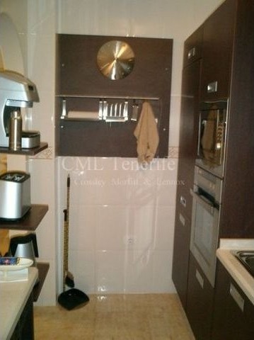2 bedroom Apartment property for sale..