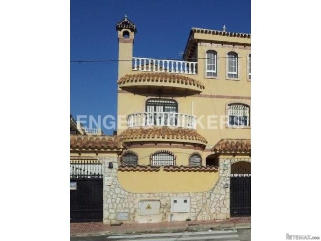 BEAUTIFUL VILLA IN PLAYA FLAMENCA