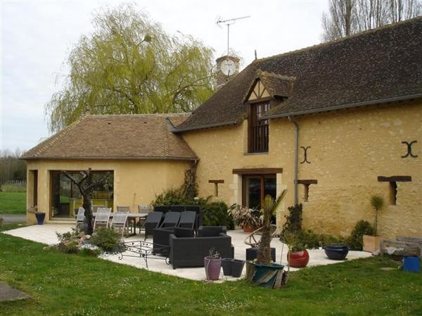 House - Centre - For Sale - 2