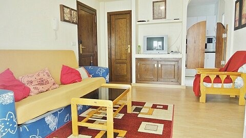 * Beautiful apartment only 200 Metres.. - 2