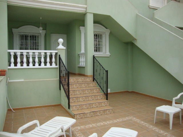 2 Bedroom Ground Floor Apartment