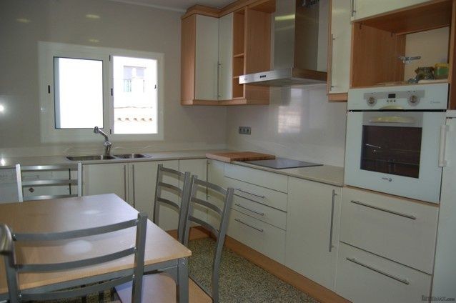 2 Bedrooms - Apartment - Girona - For.. - 2