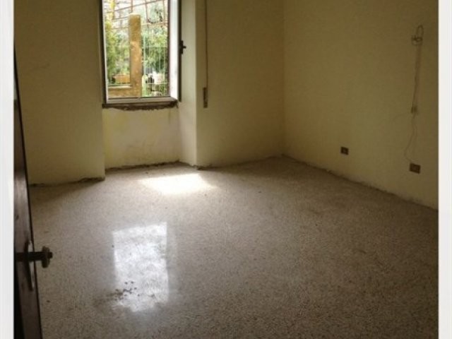 3 Bedrooms - Apartment - For Sale - 2