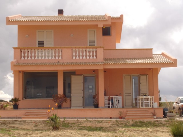 Villa - For Sale - Other areas in Italy.. - 2