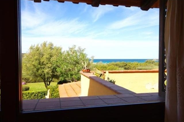 1 Bedroom - Apartment - For Sale