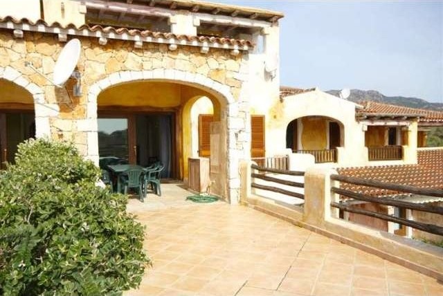 2 Bedrooms - Apartment - For Sale - 2