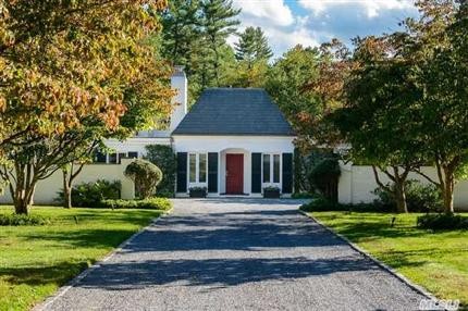 24 Underhill Rd Matinecock, NY 11560