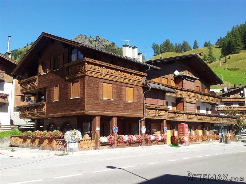 20 bedroom Property For Sale: Arabba..