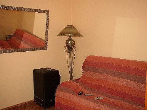 Town House - A fully refurbished 3.. - 2