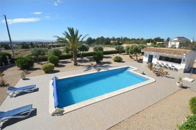 4 bedroom Villa For Sale: Detached.. - 2