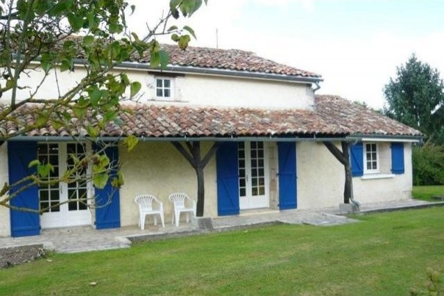 3 bedroom House For Sale: 86410 POITIERS