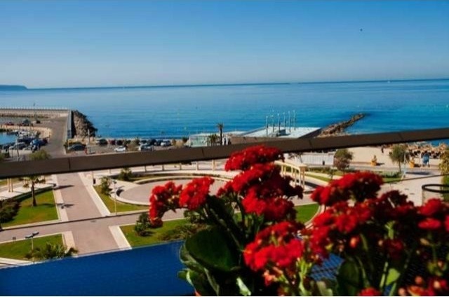 Fantastic First Sea Line Apartment With.. - 2