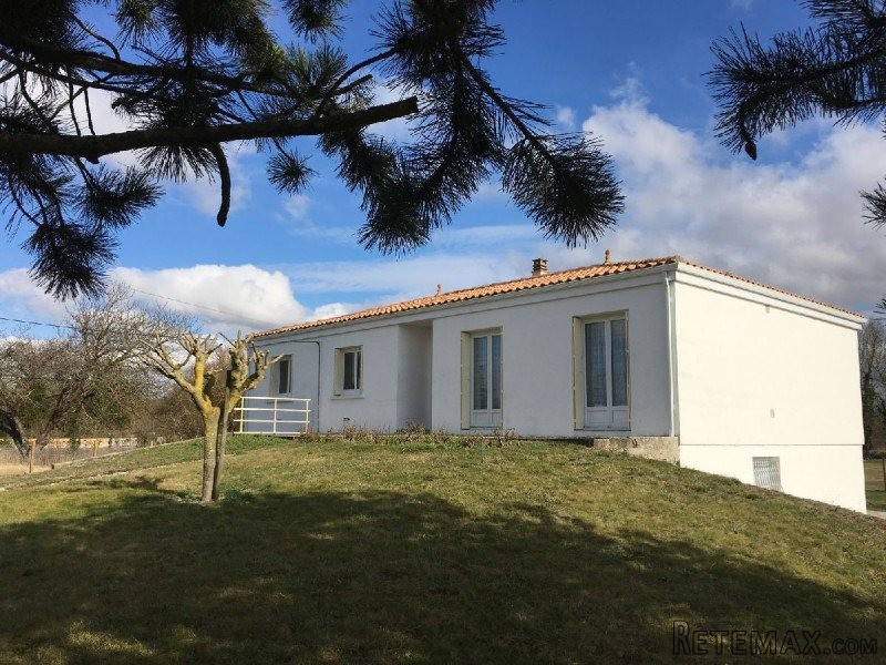 Villa With Land And Garage Set In..