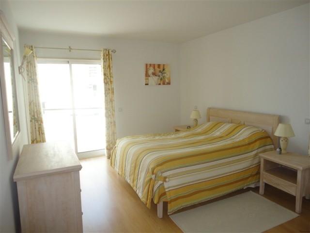 Spacious 3 Bedroom Luxury Apartment in.. - 2
