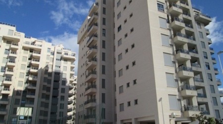 Resale · Apartment · Spain · Costa Bl..