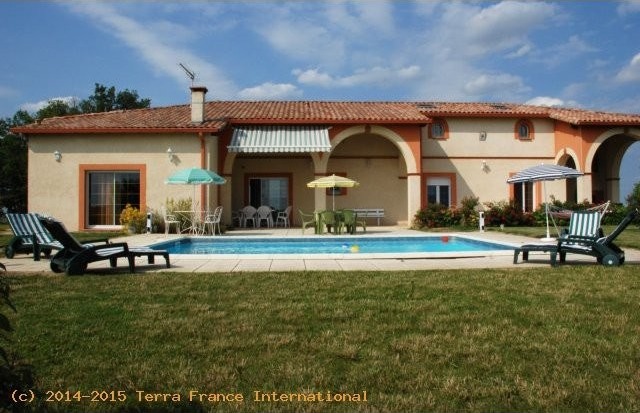 High On A Hill Top Mongausy - Terra..