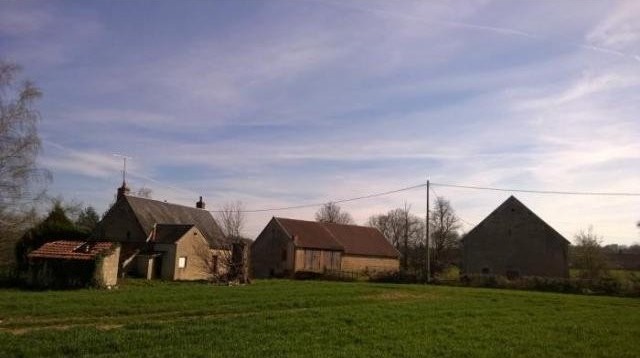 NO NEIGHBOURS ! On 4 acres land, 2..
