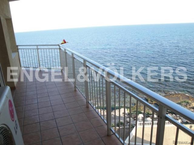 Luxury beachfront apartment - 2