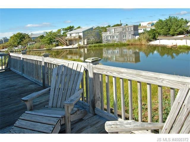 3 bedroom Flat For Sale: 8 W Essex Ave(..