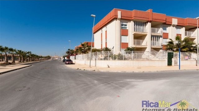 2 Bedrooms - Property - Alicante - For..
