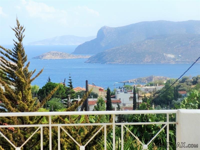 3 bedroom House For Sale: Porto Rafti..