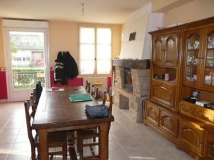 Attractive Village House, Good Location - 2