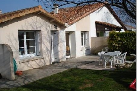 Stone House For Sale St Jean D Angely - 2