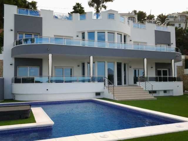 5 Bedroom Villa in Javea