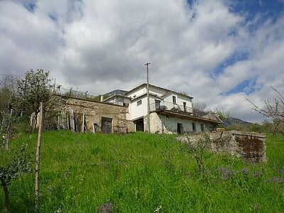 Excellent property in a stunning..
